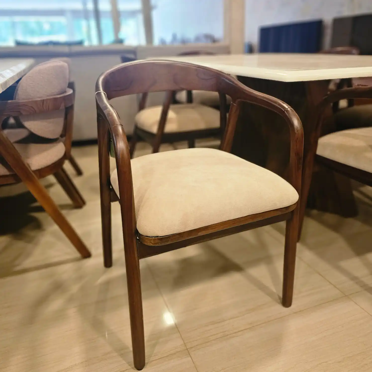 Dining Table Set - Detail View